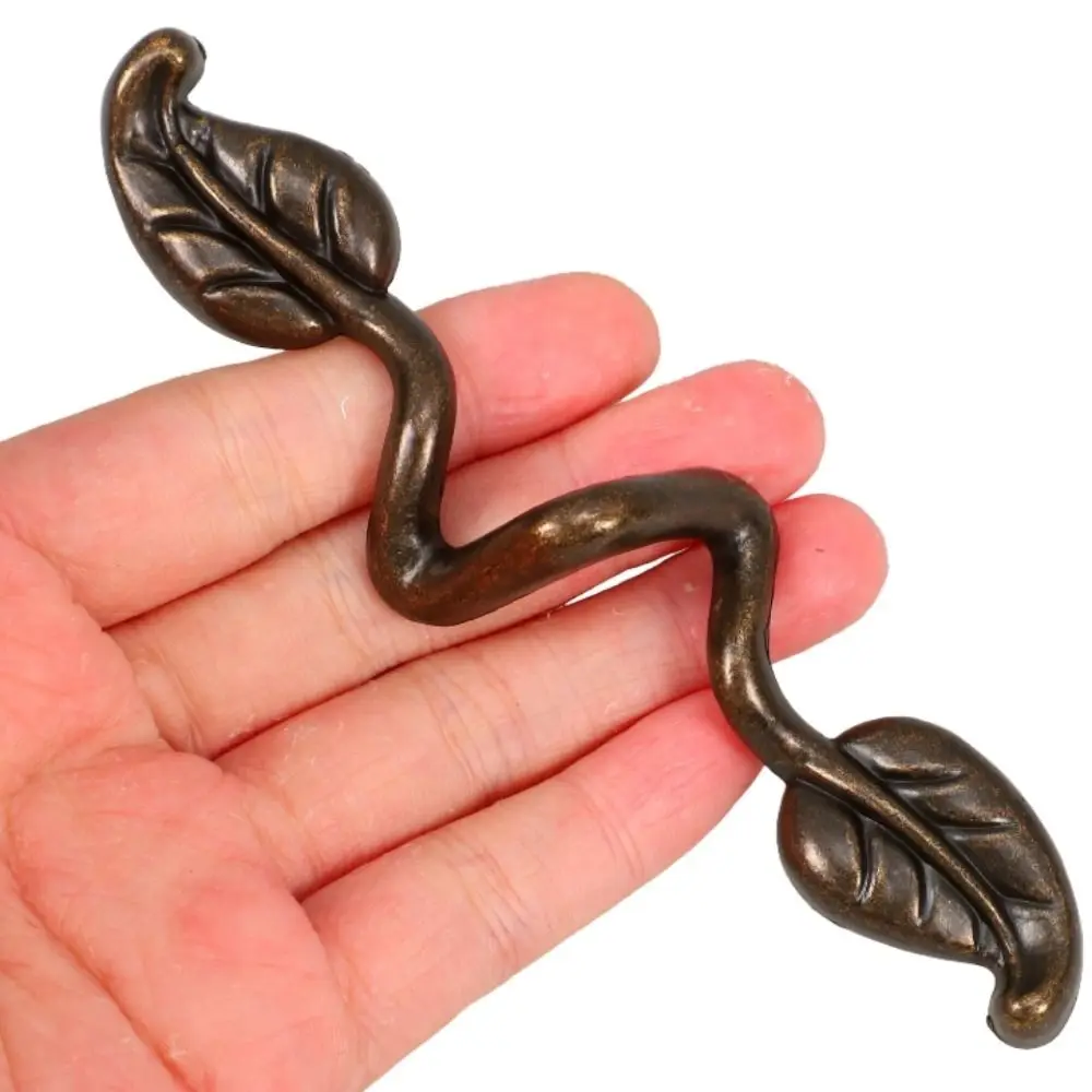 아연 합금 잎 모양 손잡이 구멍 간격 장식용 캐비닛 손잡이 잎 모양 유럽 스타일 가구 하드웨어 캐비닛 도어