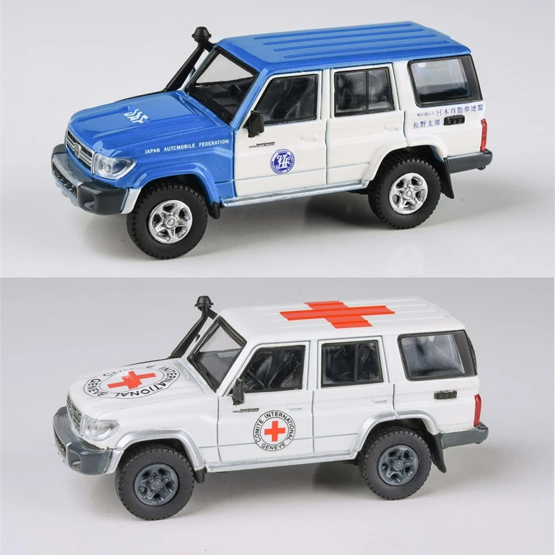 

PARA 1:64 2014 Land Cruiser LC76 Diecast Model Car