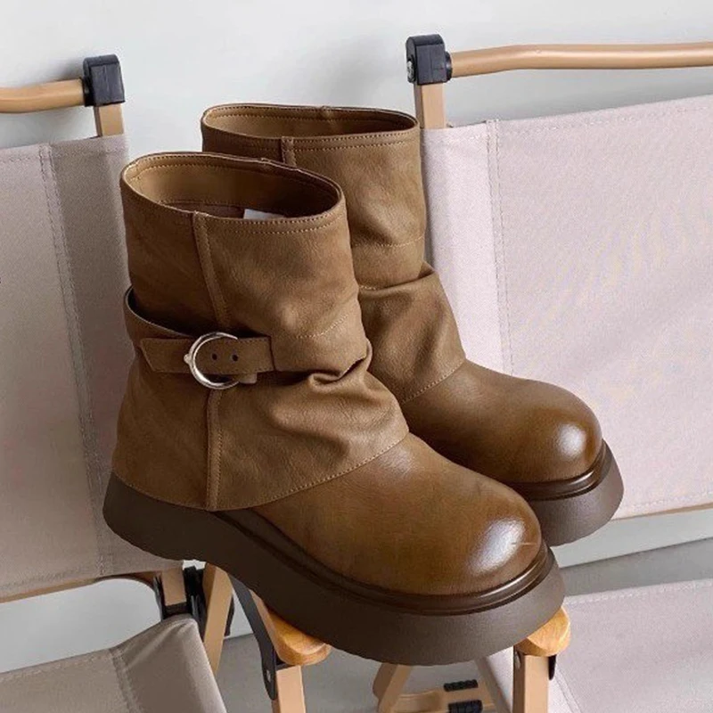 

New Women Ankle Boots Flats Platform Shoes Casual Chelsea Boots 2025 Winter Designer Snow Boots Walking Leather Zapatos Mujer