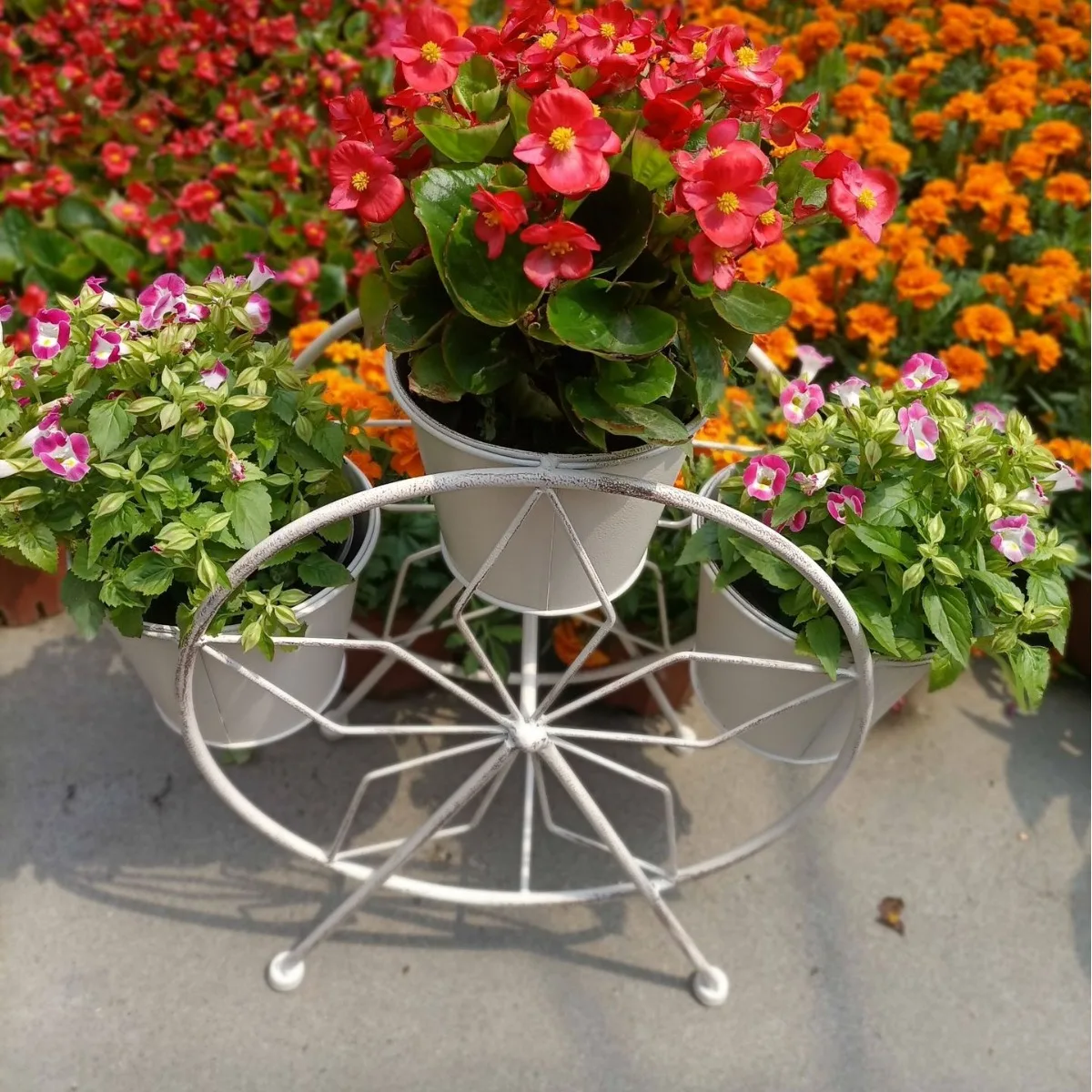 

Wrought iron flower bucket holder Ferris wheel flower stand flower bucket balcony courtyard gardening decoration ornament garden
