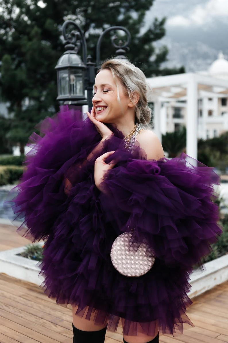 Blusa roxa de tule com babados, mangas em camadas e enfeites de lantejoulas, feita de tecido de poliéster de alta qualidade, festa perfeita