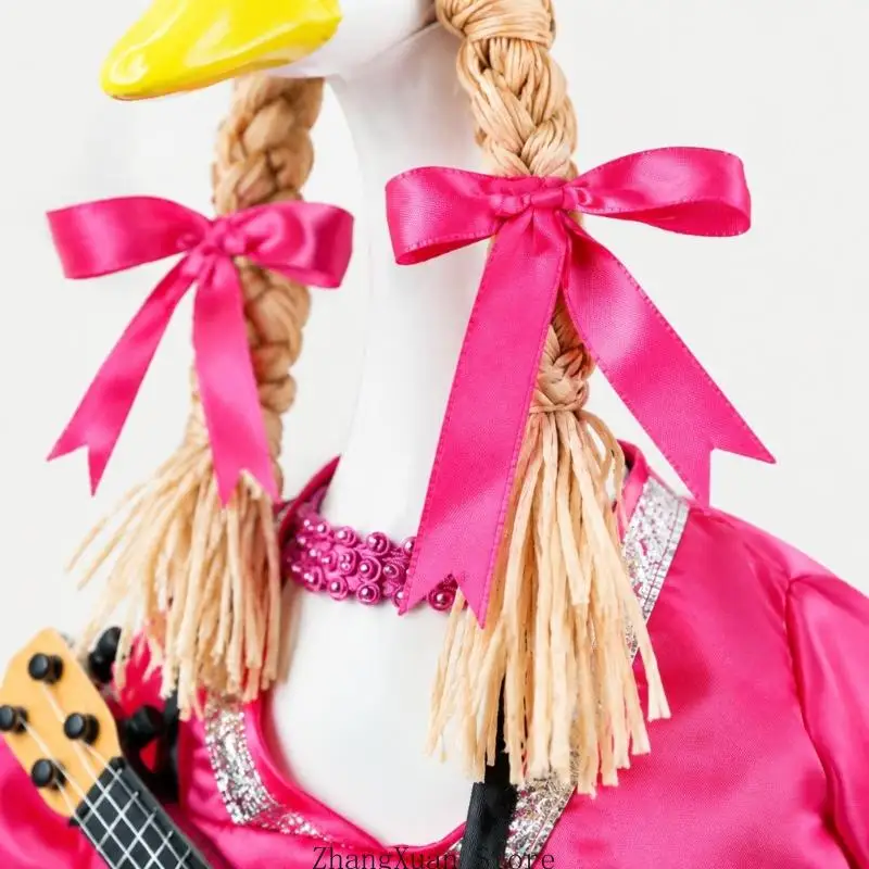 Dreiteiliges Musiker-Kostümset für bestehende Gartenvogelstatue mit Kleid, hellgoldenem Haarteil und Minigitarre 3XUF – Detail 7