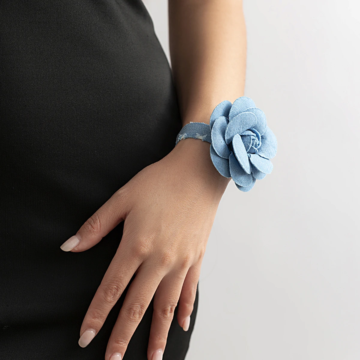 Elegant Blue Denim with Big Flower Bracelet for Women Trendy Making Old Cowboy Hand Chains 2023 Fashion Jewelry Accessories Gift image 2
