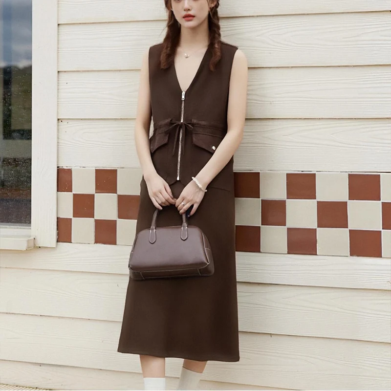 2025 خريف جديد الراقية مثير الموضة الفاخرة العصرية أنيقة ركاب على غرار تنورة ومجموعة أعلى