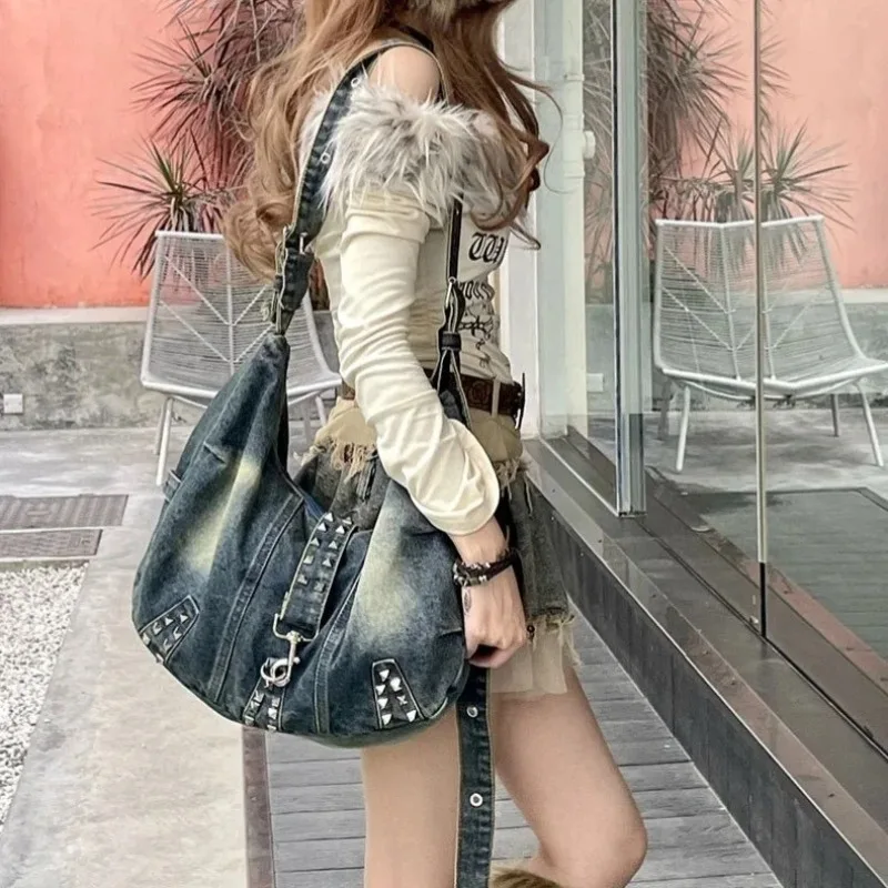 

Новая большая сумка-тоут, женская джинсовая сумка через плечо с заклепками, американская трендовая сумка на одно плечо