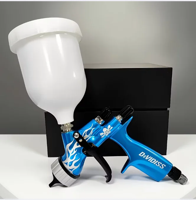 

DEVIDISS Professional 1.3MM Aluminium Paint Spray Gun Gravity Feed 600ML Cup Capacity High Flow Rate 300L/min 3-Year Warranty fo
