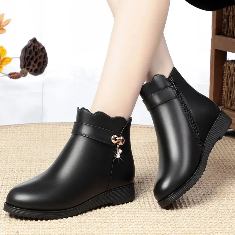 Autumn Winter Women's 2024 New Round Toe Platform Ankle Boots Comfortable Warm Velvet Anti Slip Fashion Mom Cotton Shoes