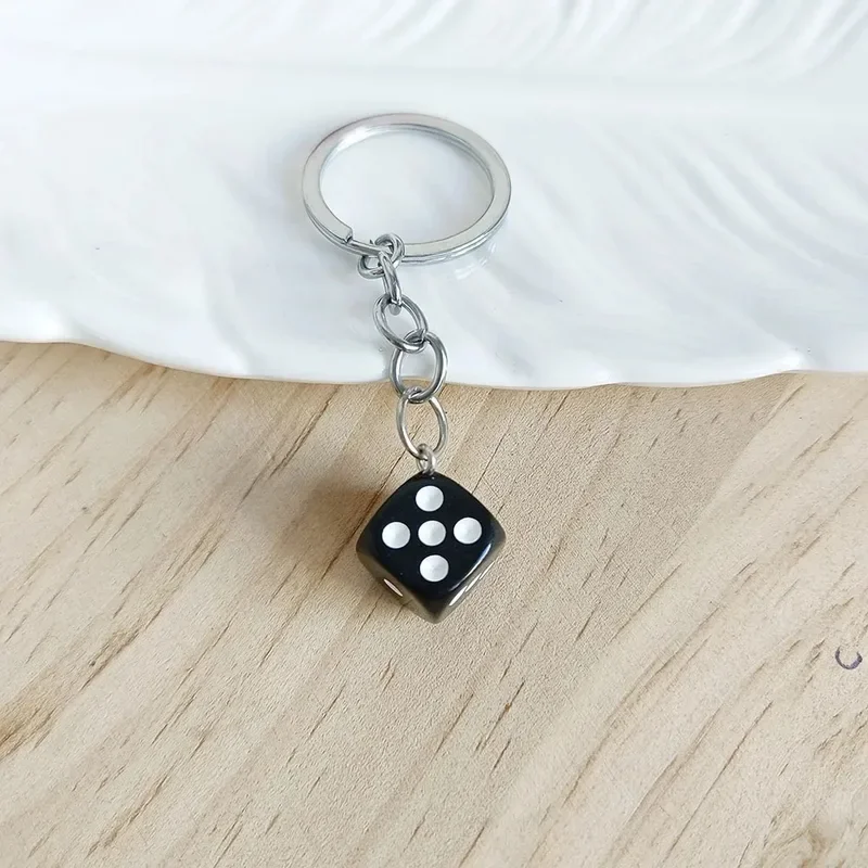 1Random Color / 5 self-selected colors Five self-selected colors. Creative Multi-Color Keychain Mini Pendant Gift