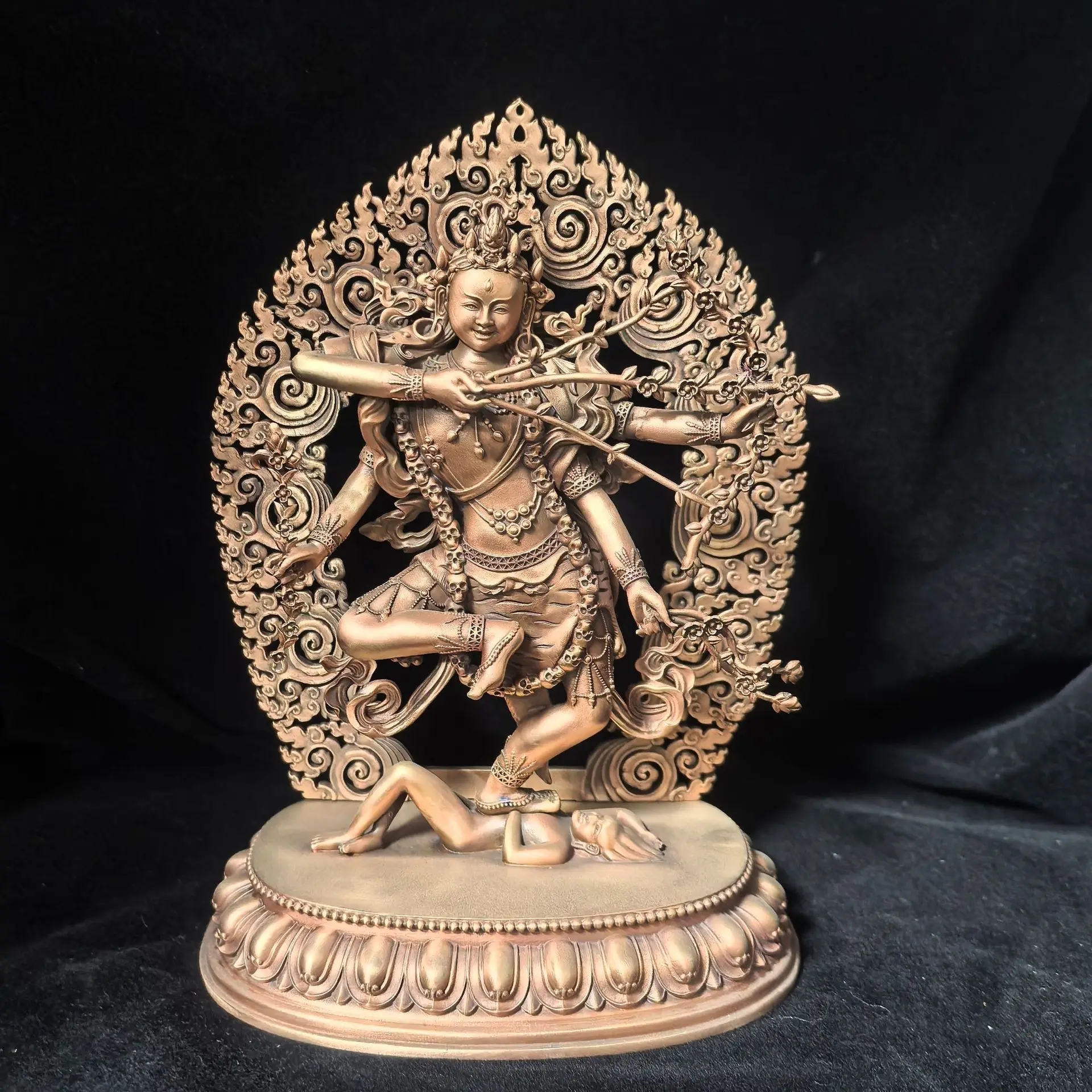 

CZ Jin Manfu copper as a small Buddha statue home ornament