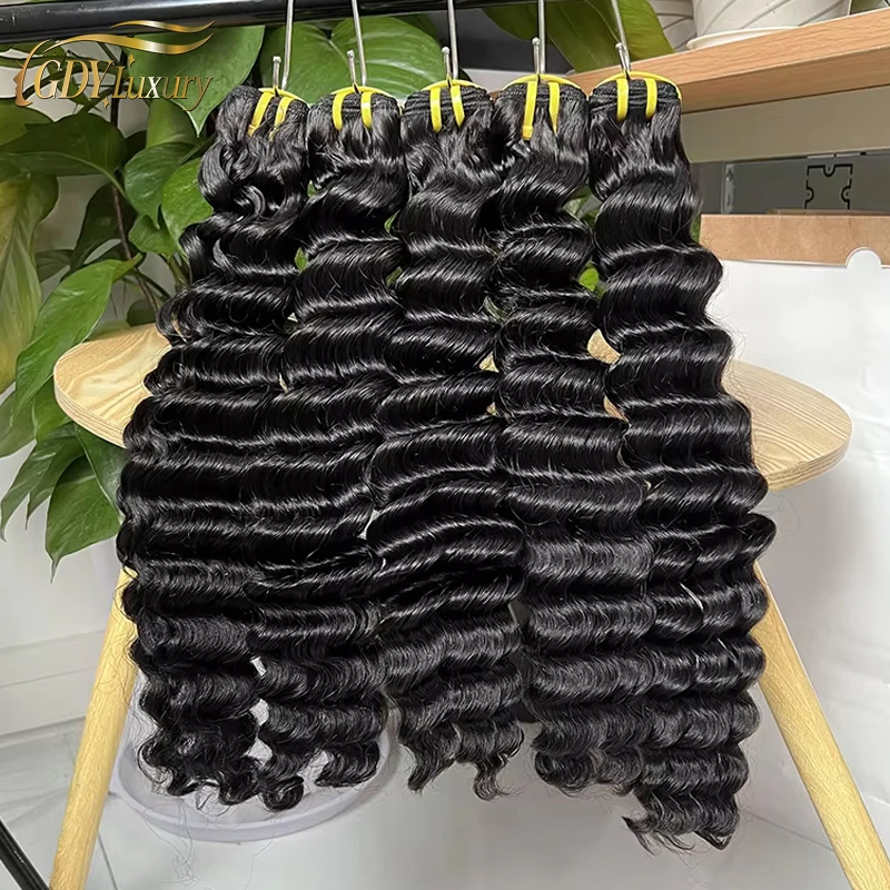 Bundles de cheveux humains Deep Wave, 100% cheveux humains bruts, non transformés, cheveux bouclés vietnamiens, 12-32 ", 12A At