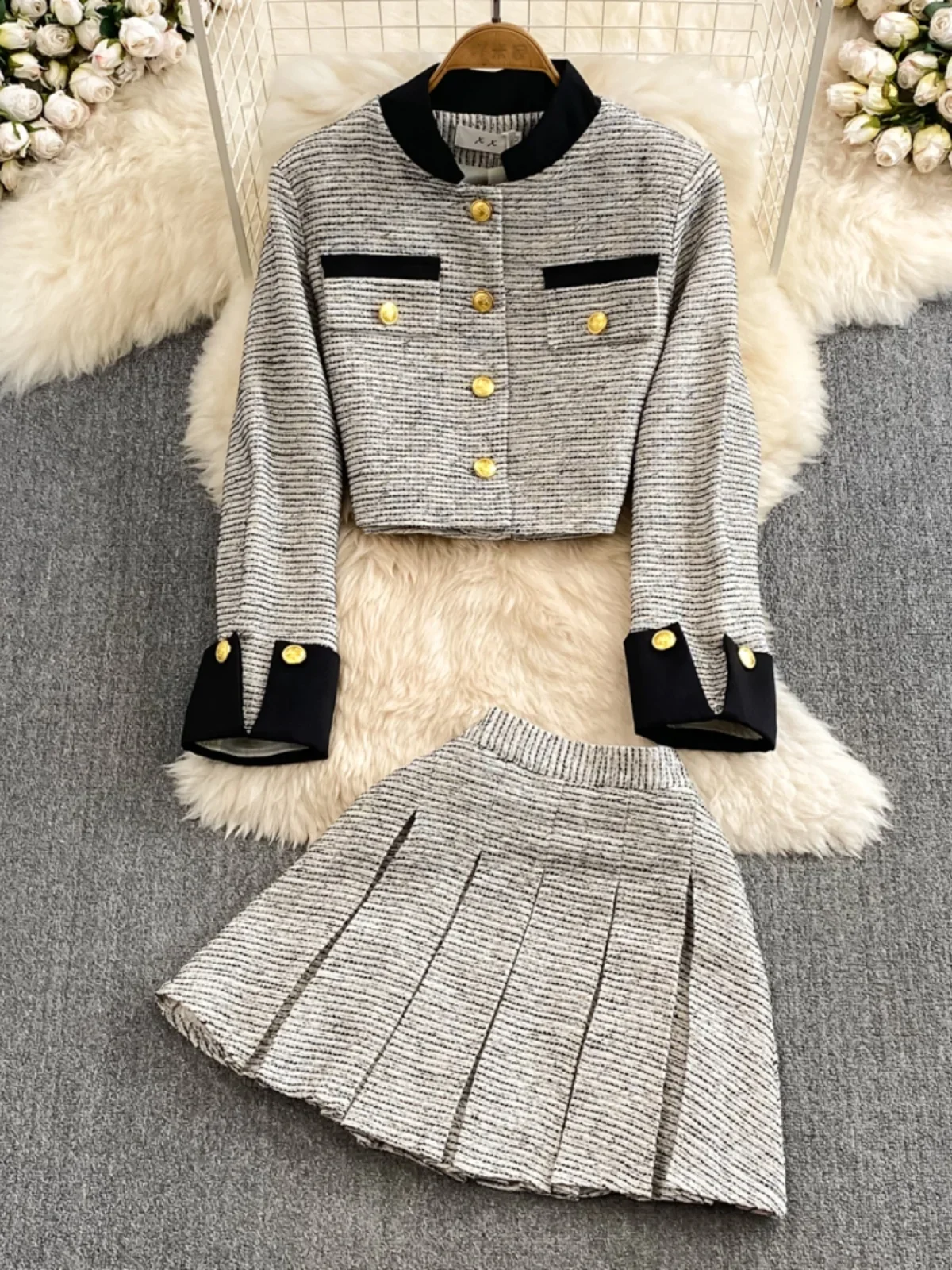 

Fashion Set for Women Autumn Winter Tweed High Collar Short Wool Jacket Two-Piece High-Waisted A-Line Pleated Skirt High Quality