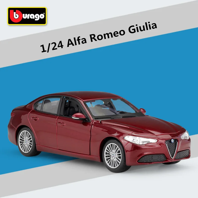 Bburago 1:24 Alfa Romeo Giulia Alloy Car Model Diecasts Metal Vehicles Car Model High Simulation Collection Childrens Toys Gift