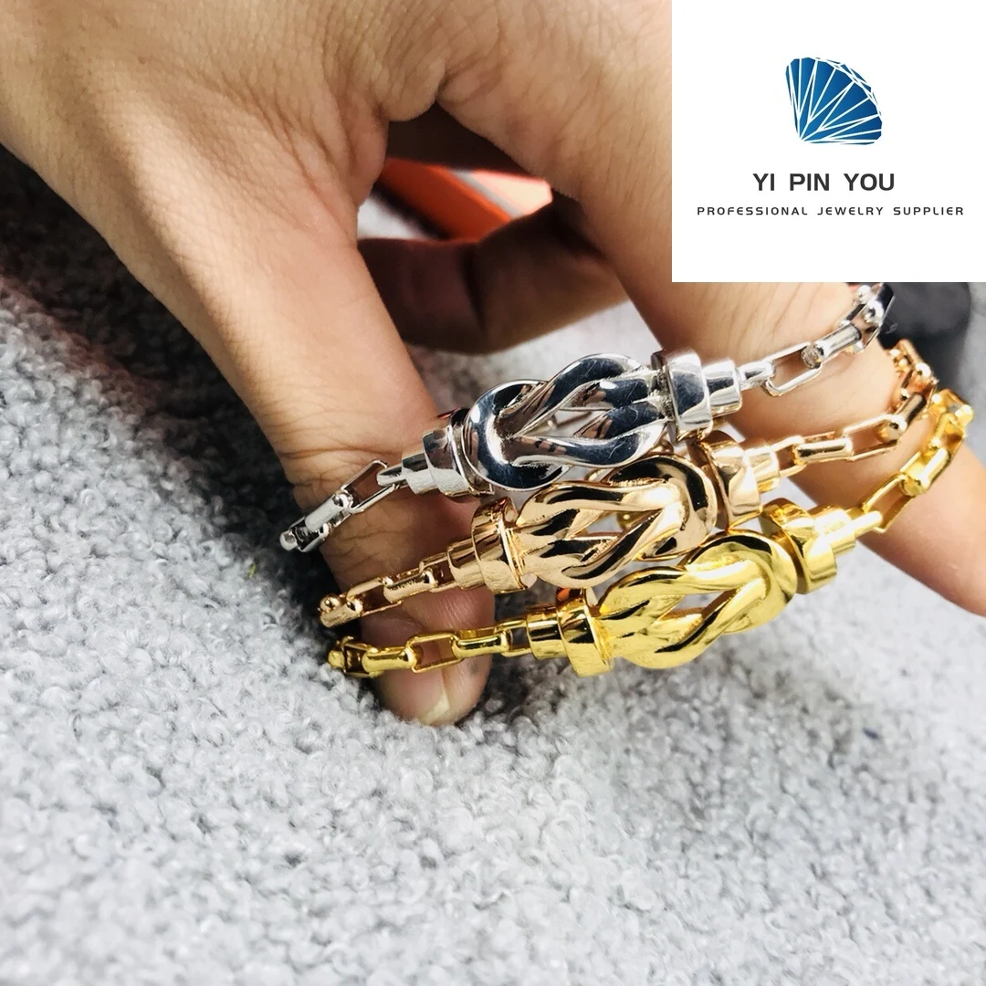 

High Quality High-end S925 Timeless Classic Exclusive Style Zircon Bracelet - Anniversary Gift
