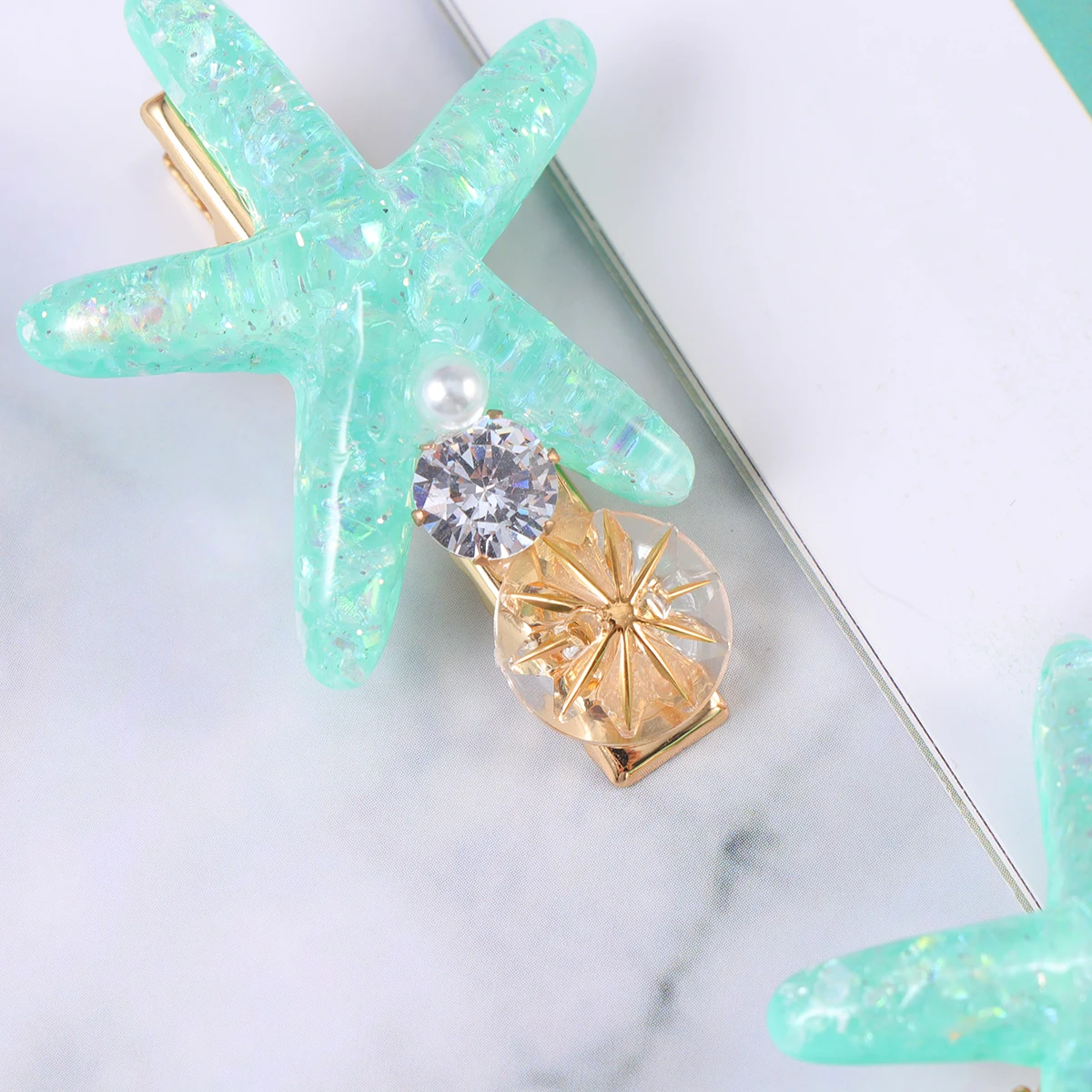 

2pcs Rhinestone Hair Clip Women Barrettes Pearl Bobby Pins for Wedding Party Evening Banquet Daily Long Lasting Durable Easy