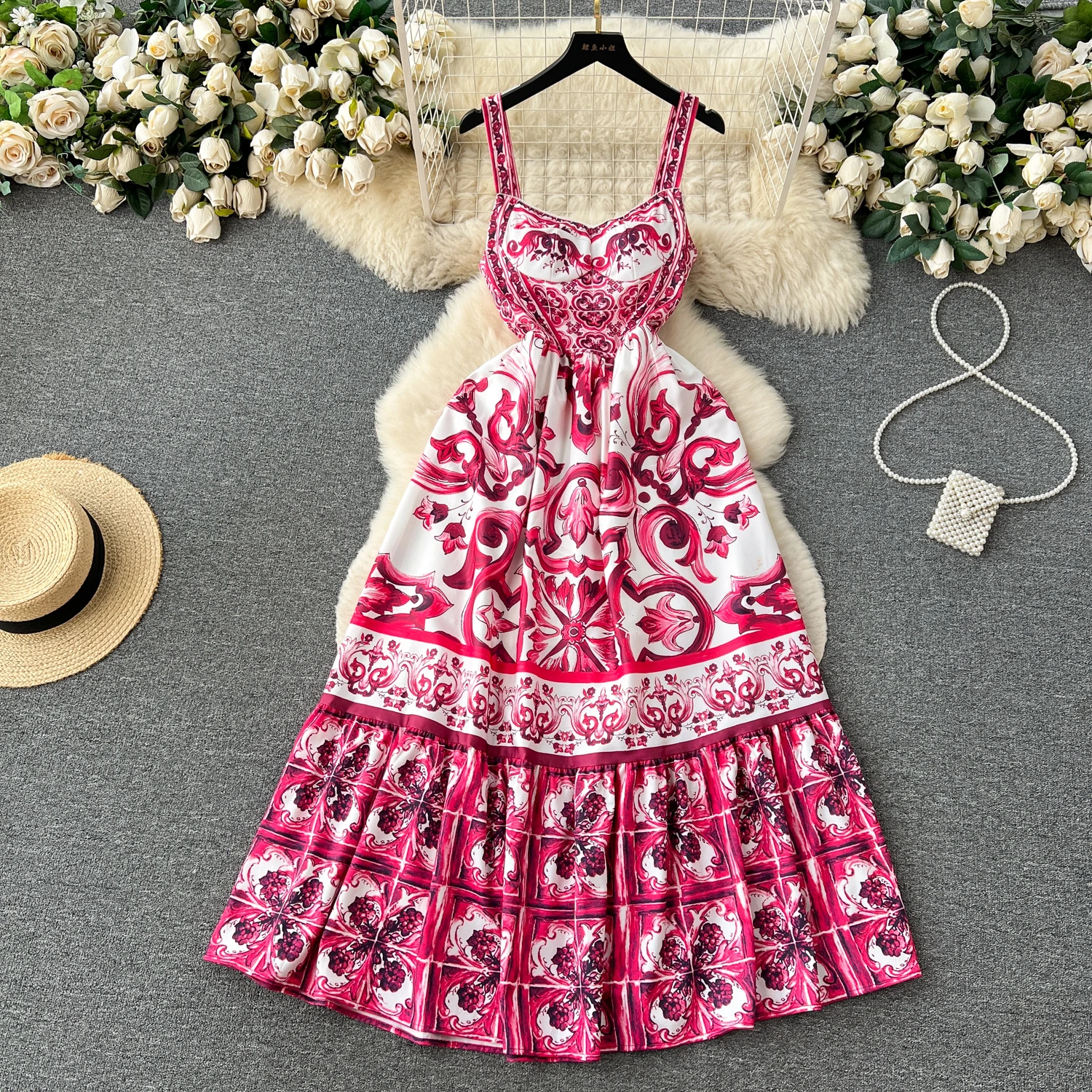 

Bohemian Style Printed Camisole Dress Summer Light Women's Waist Cinching Temperament, Big Swing Long Streetwear Dresses