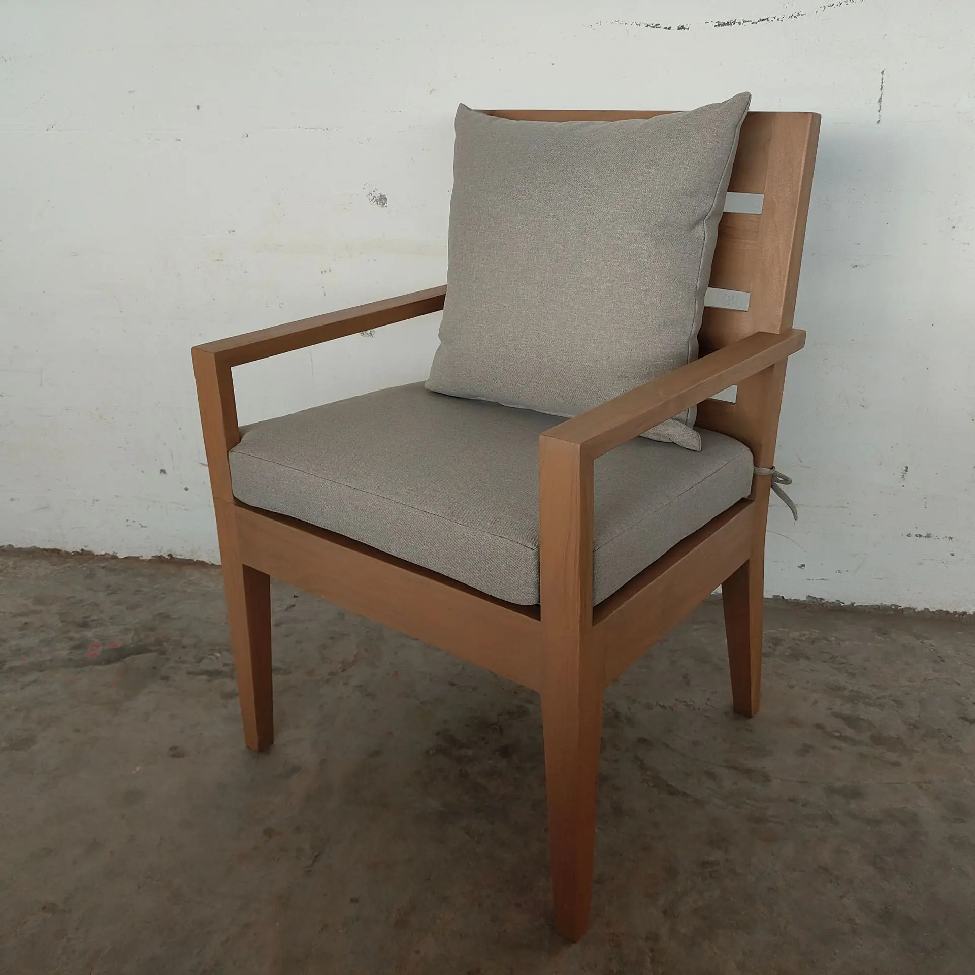 

Customizable Nordic Outdoor Teak Tables and Chairs