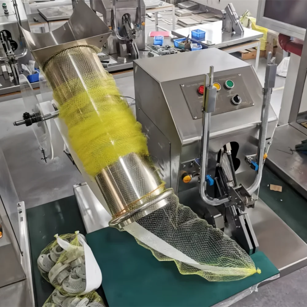 Carrot Ginger Potato Mesh Bag Packing Machine Clipping Mesh Bag Packing Machine