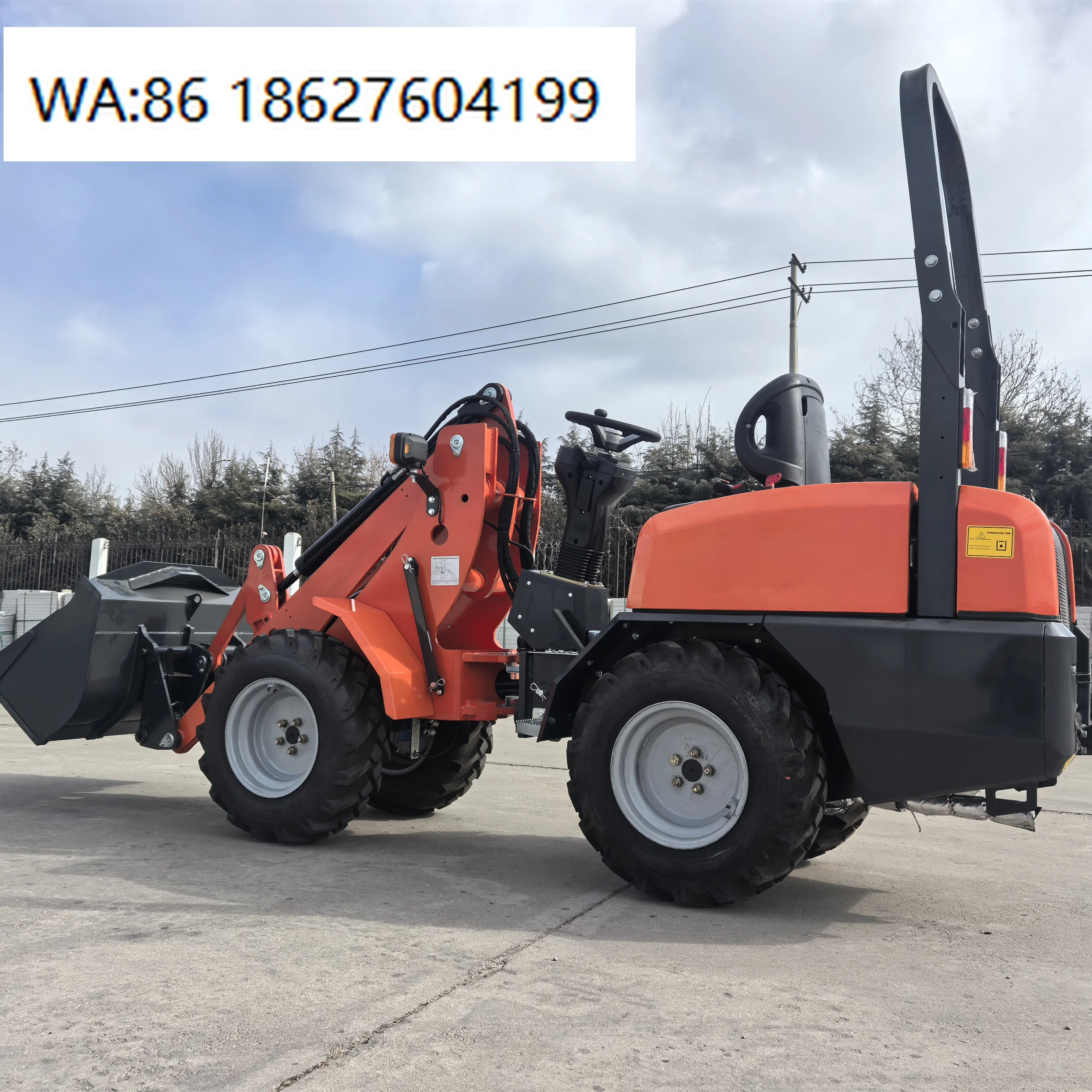 

Automatic Multifunctional Four Wheel Small Loader Superior Performance Construction Loading Machinery