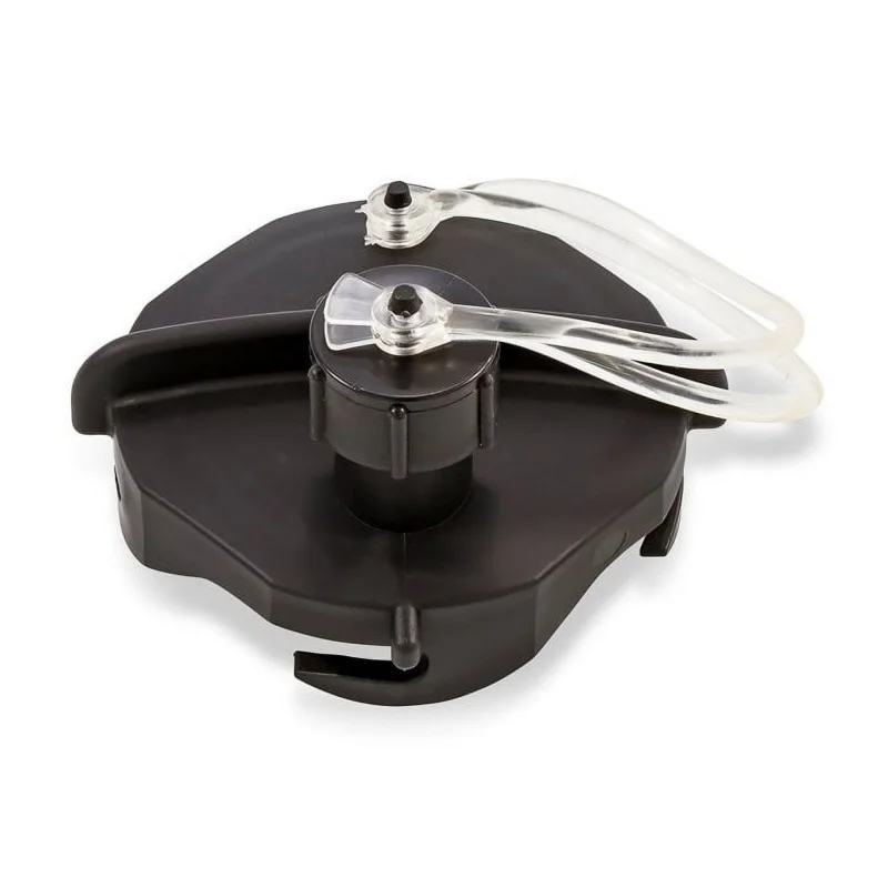 Sewer Cap w/Hose Connection (Eng/Fr)-W