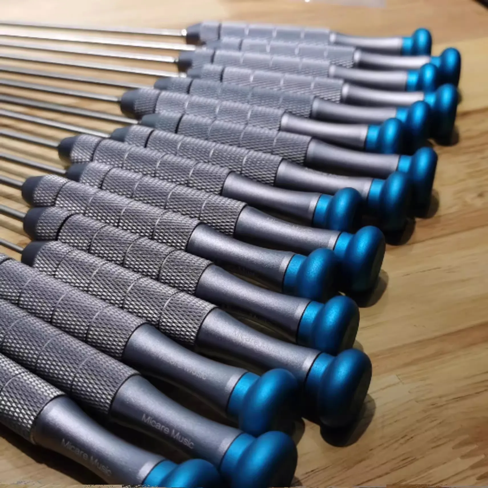 Thumbnail 4 - #52 Flutes Discount Picks