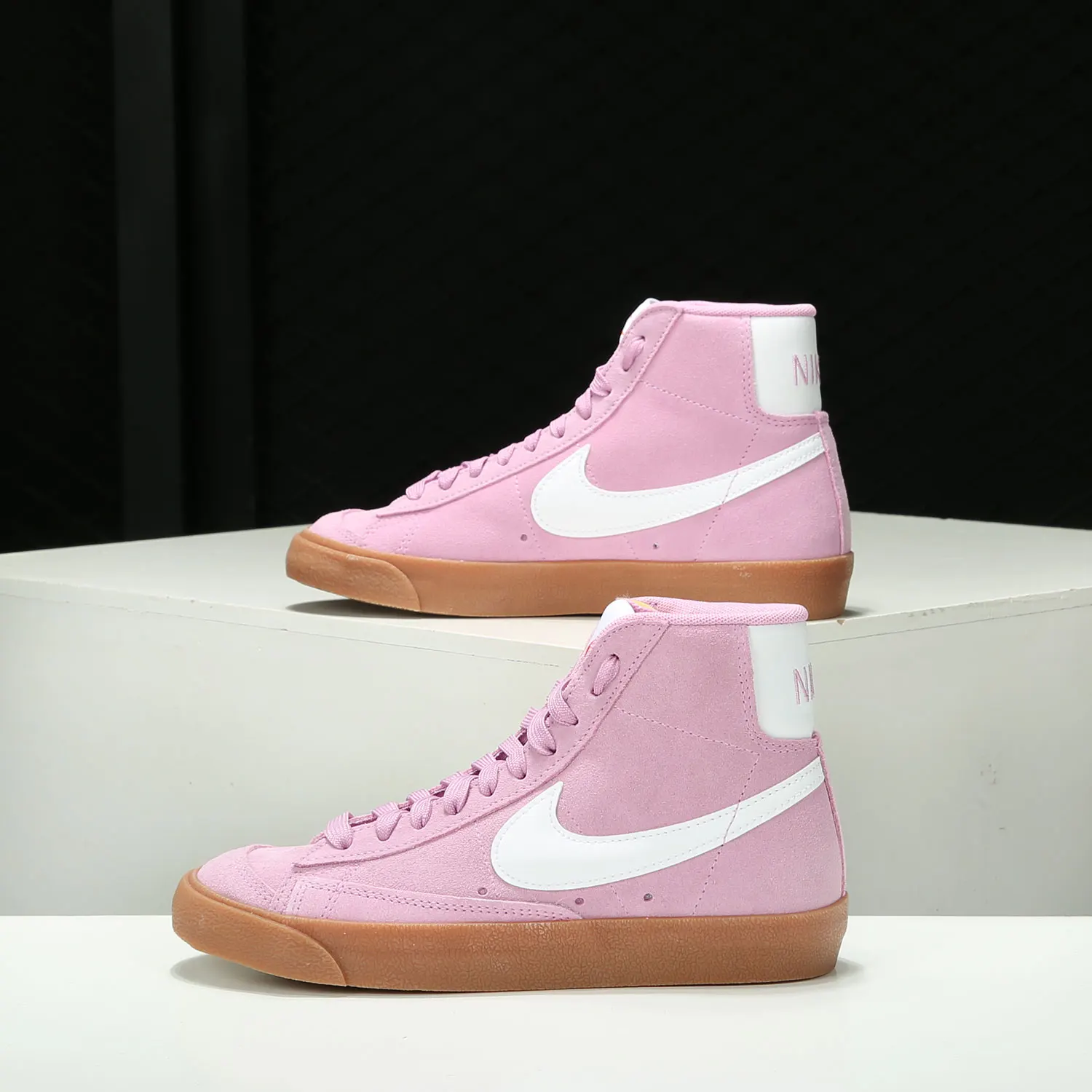 

Nike genuine W Blazer Mid '77 Women's Casual Sports Shoes DB5461-600
