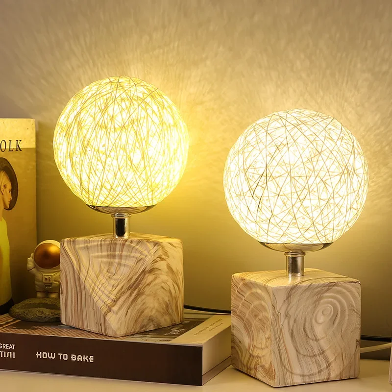 Bedroom Bedside Creative Warm And Dreamy LED Night Light Creative Personality Holiday Gift Starry Sky Rattan Ball Table Lamp