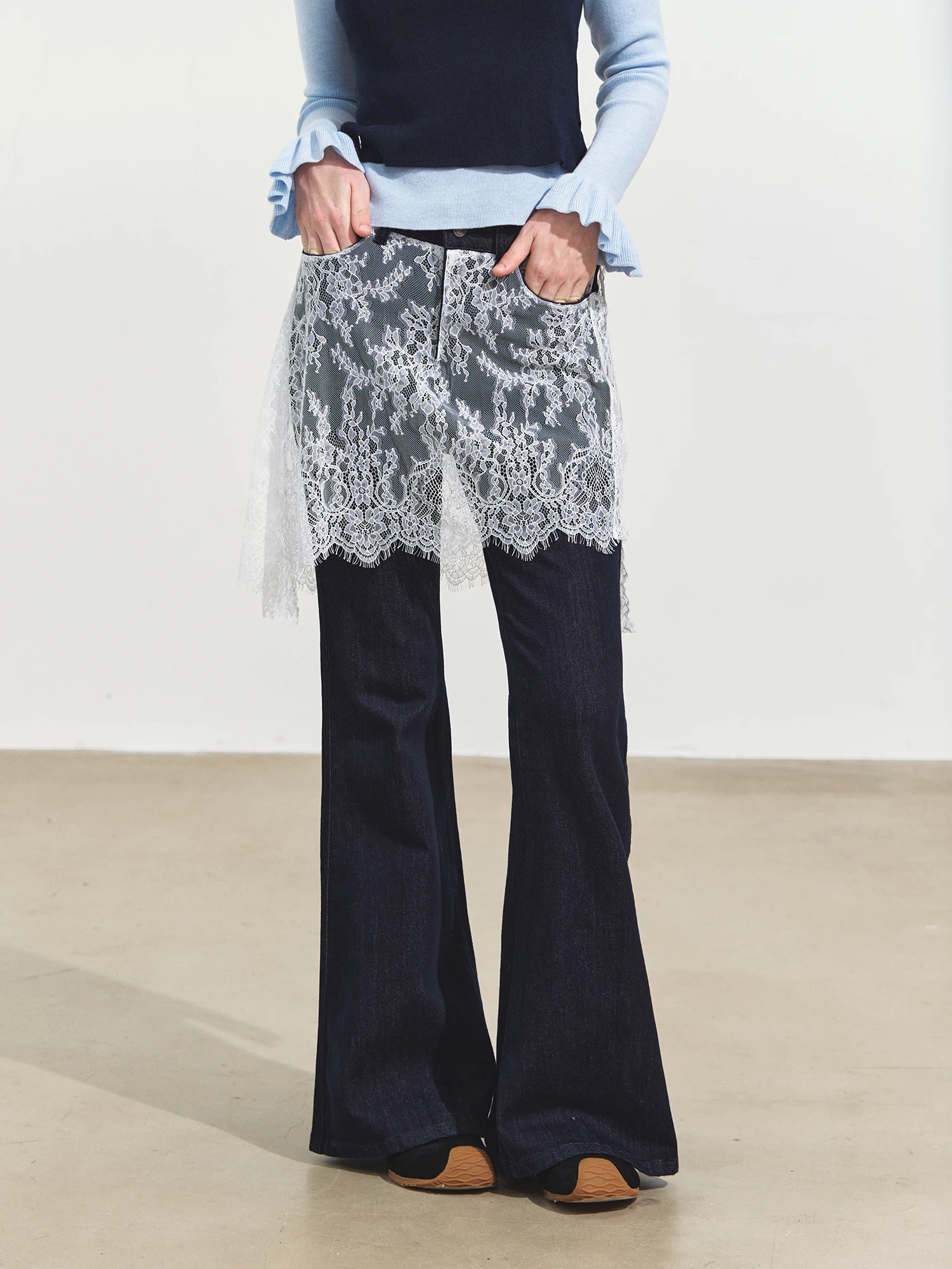 

Джинсы SOMESOWE с кружевной отделкой, микро-клеш, повседневные, с завышенной талией, из эластичного хлопкового денима, свободного кроя, женские