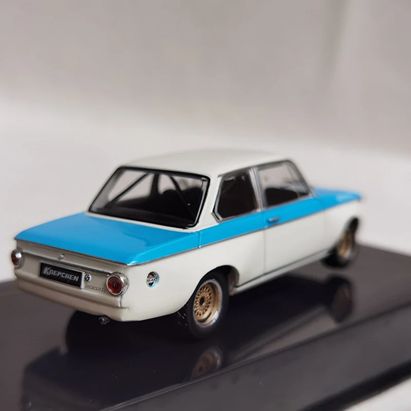 1:43 Scale 2002 Tii 1974 Alloy Car Model Collection Ornaments