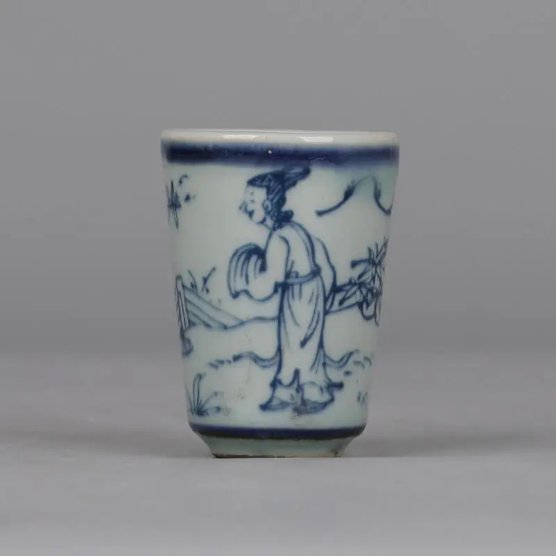 Traditional Chinese blue and white figure patterns tea cups wine glasses antique porcelain folk collection art ornaments