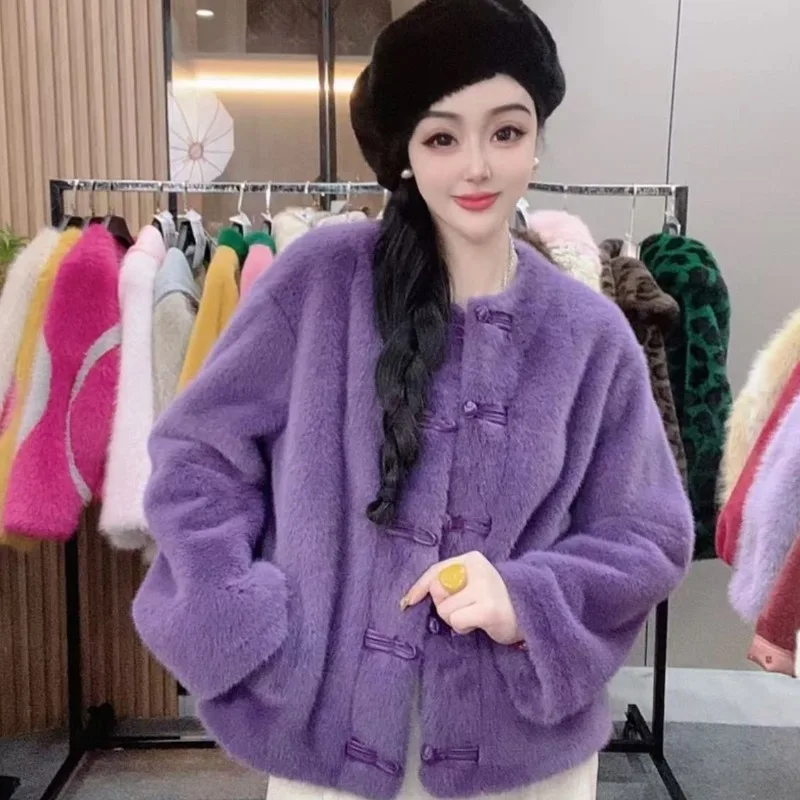 Women's Clothing Winter Warm Vintage Faux Fur Coat New Windbreaker Leather Fur Combination Coat High-end Button Chinese Style