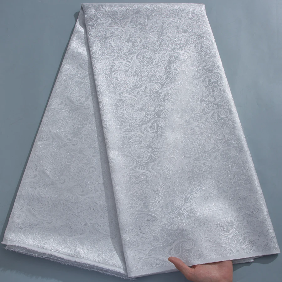 

Высококачественная белая жаккардовая кружевная ткань, блестящий кружевной материал с узором пейсли для традиционной африканской одежды и торжественных мероприятий