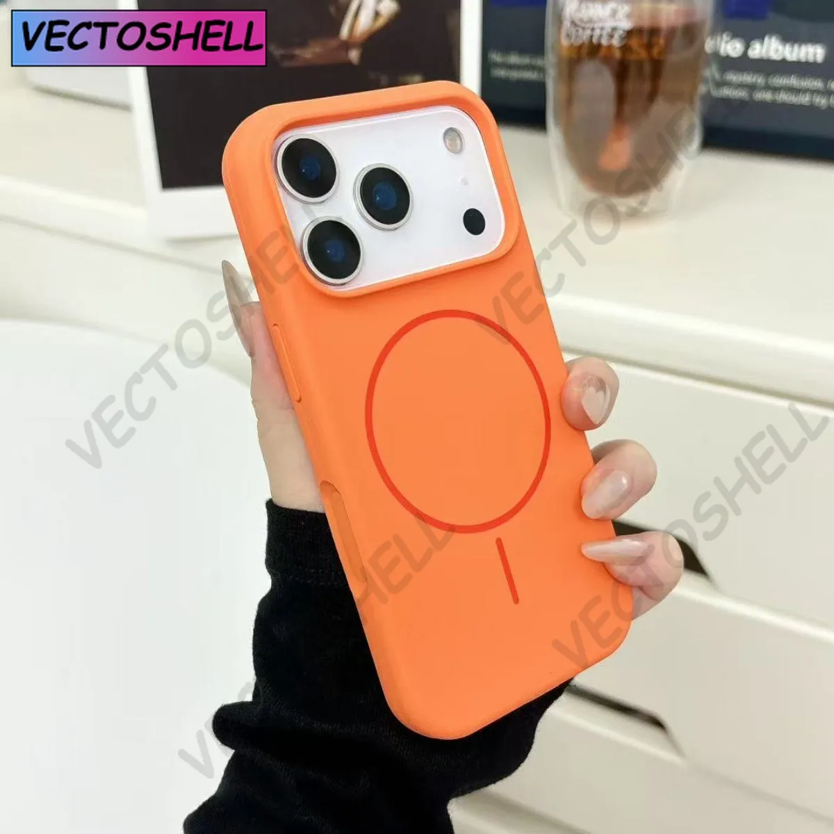 Luksusowe etui na telefon z płynnego silikonu w jednolitym kolorze z obsługą ładowania bezprzewodowego MagSafe, z bumperem, na iPhone 17 Air, 16, 15, 14.