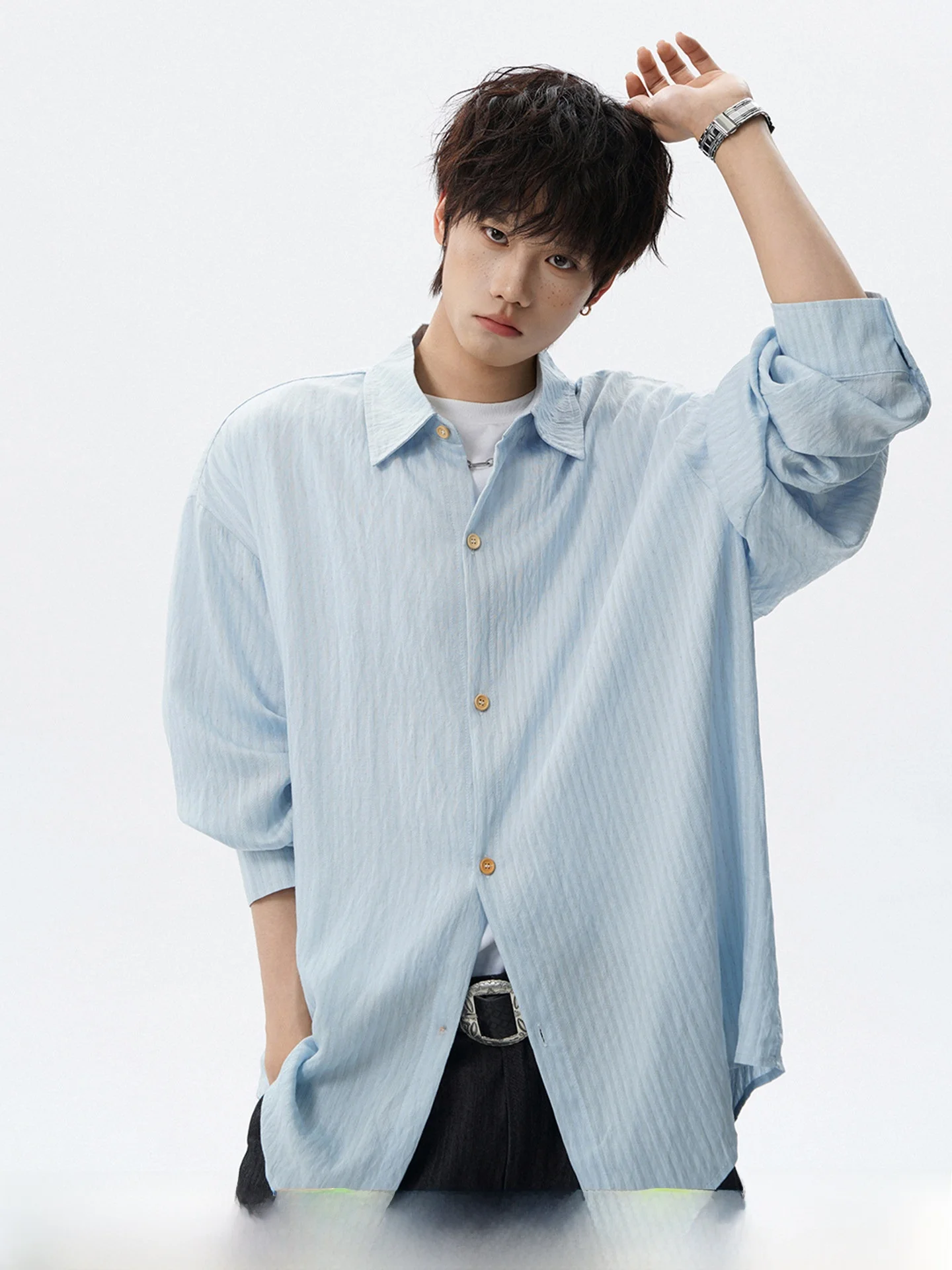 

Dopamine Ice Silk Linen Stripe Long Sleeve Men's Summer Thin Breathable Casual Sunscreen Shirt Loose Fit Comfortable Skin-Fri...