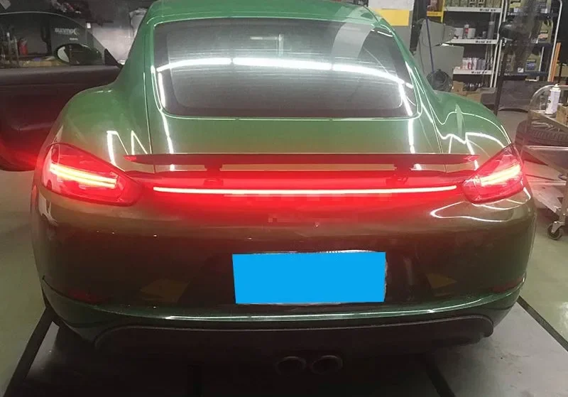 For Porsche boxster 718 Cayman LED Additional Rear Through Taillight Dynamic Turn Signal driving light Warning Lamp