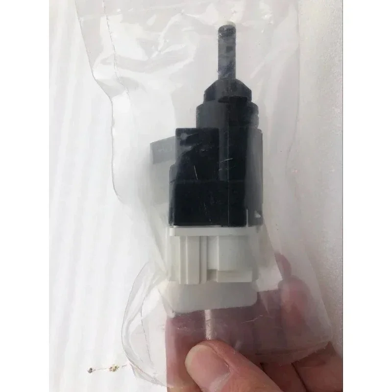 Genuine Brake Sensor Brake Light Sensor Switch for Renault Captur
