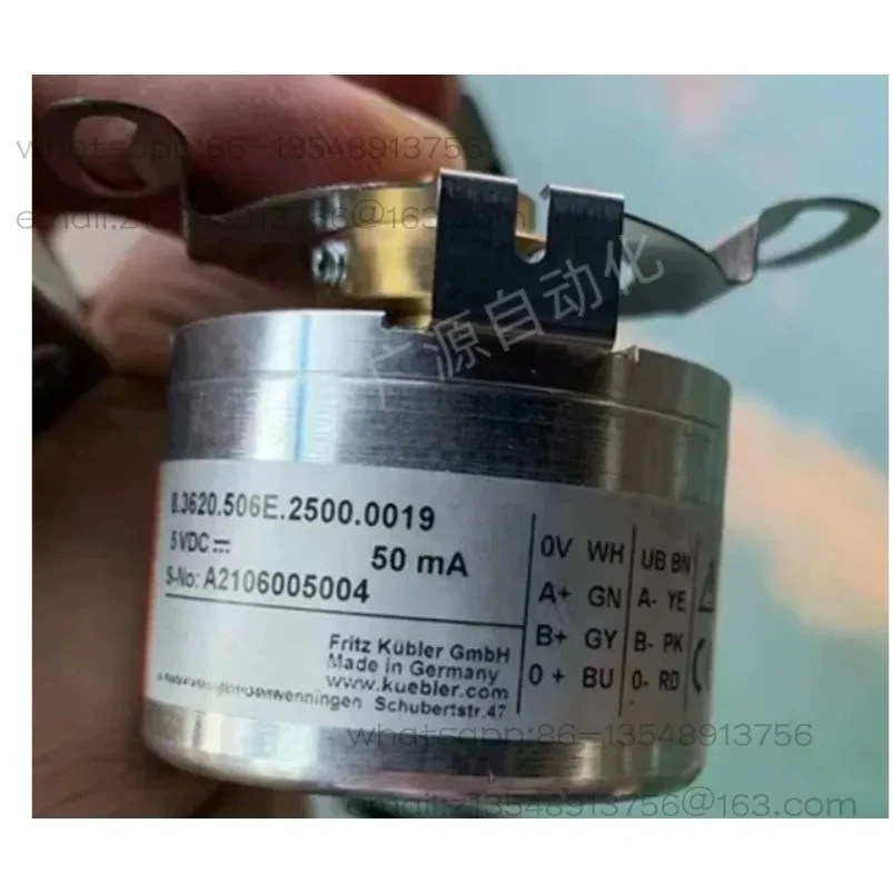 

Новый инкрементальный фотоэлектрический поворотный энкодер 8.3620.506E.2500.0019 — идеальная замена.