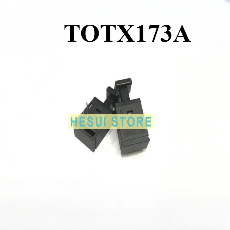 

TOTX173A использует DVD-плеер, карту звука SORND с 5.1 каналами для ноутбука.