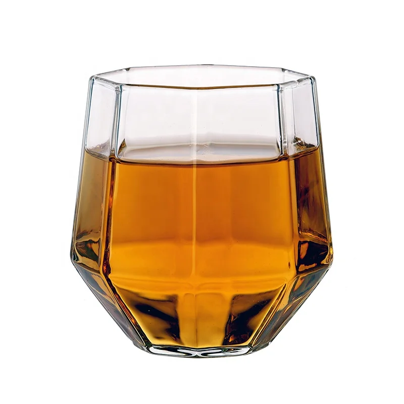 Hand Made Borosilicate Liquid Diamond Shaped Decanter with 4 Whisky Cups Set
