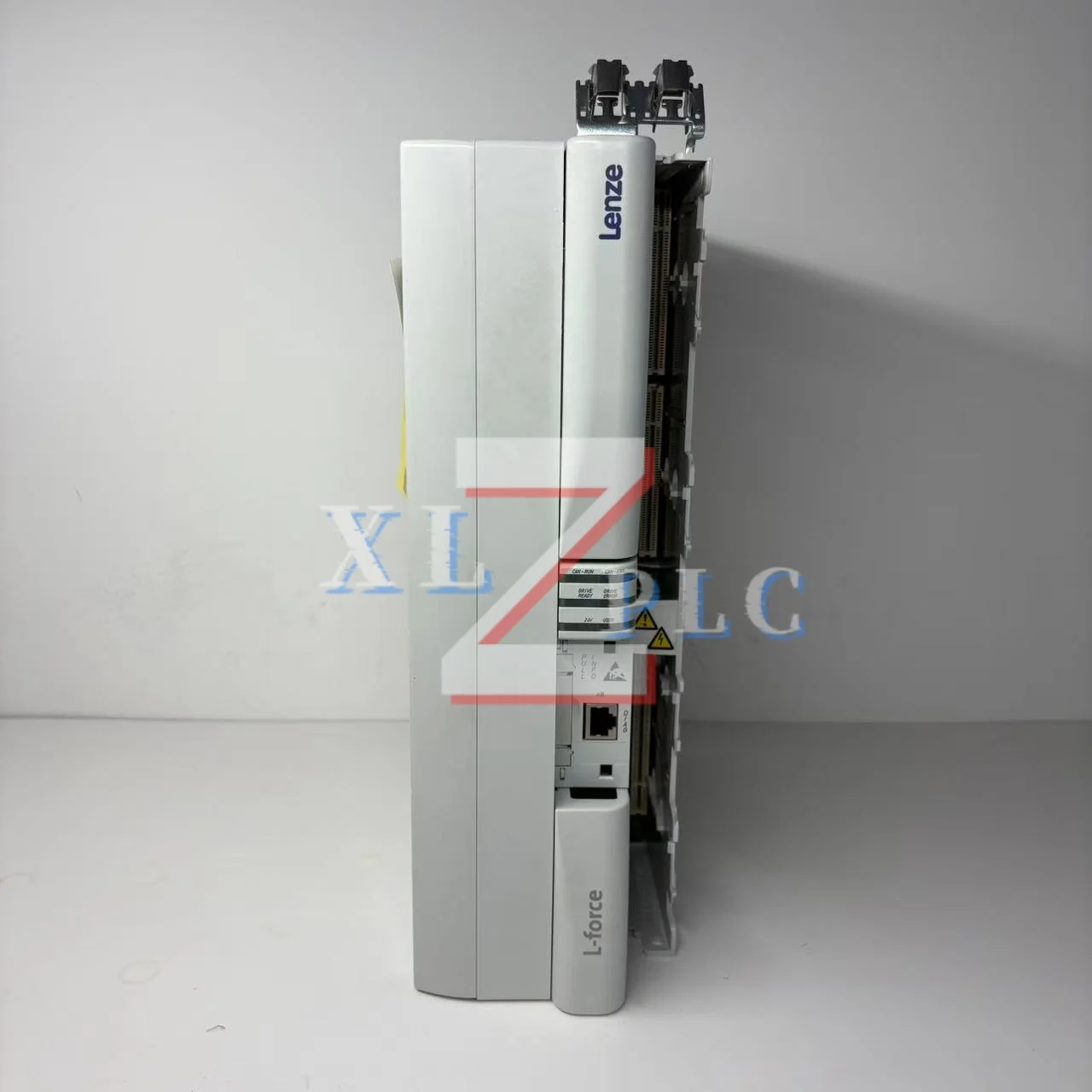 E94AMHE0134 محول تردد محرك سيرفو العلامة التجارية الجديدة