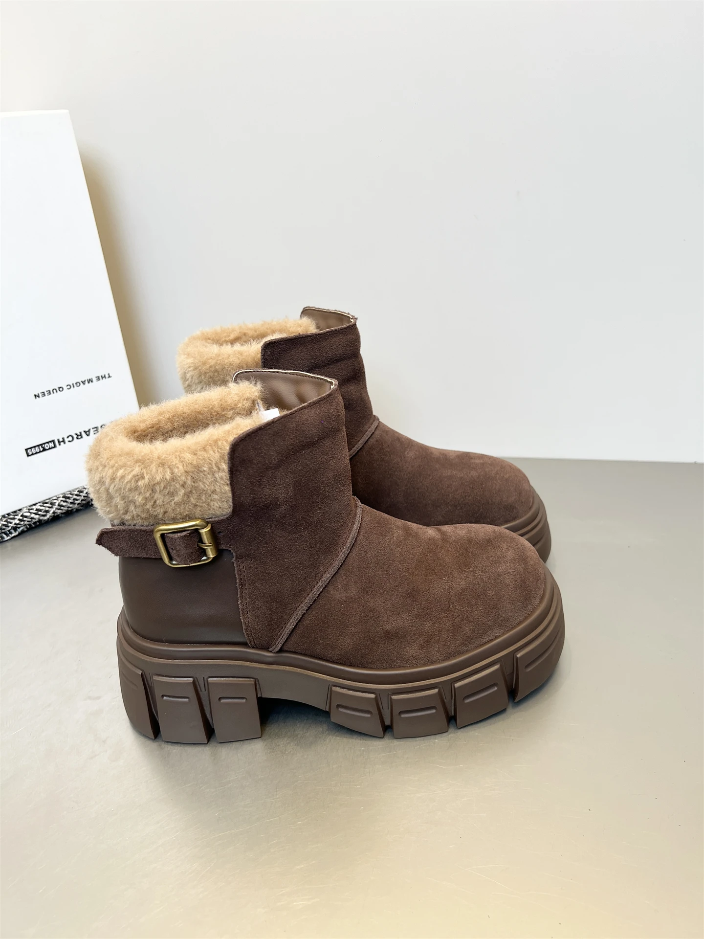 2025 winter High Heel Snow boots Women ankle boots platform Furry Ankle Boots for Women New Stylish Design Warmth Cotton Shoes view 5