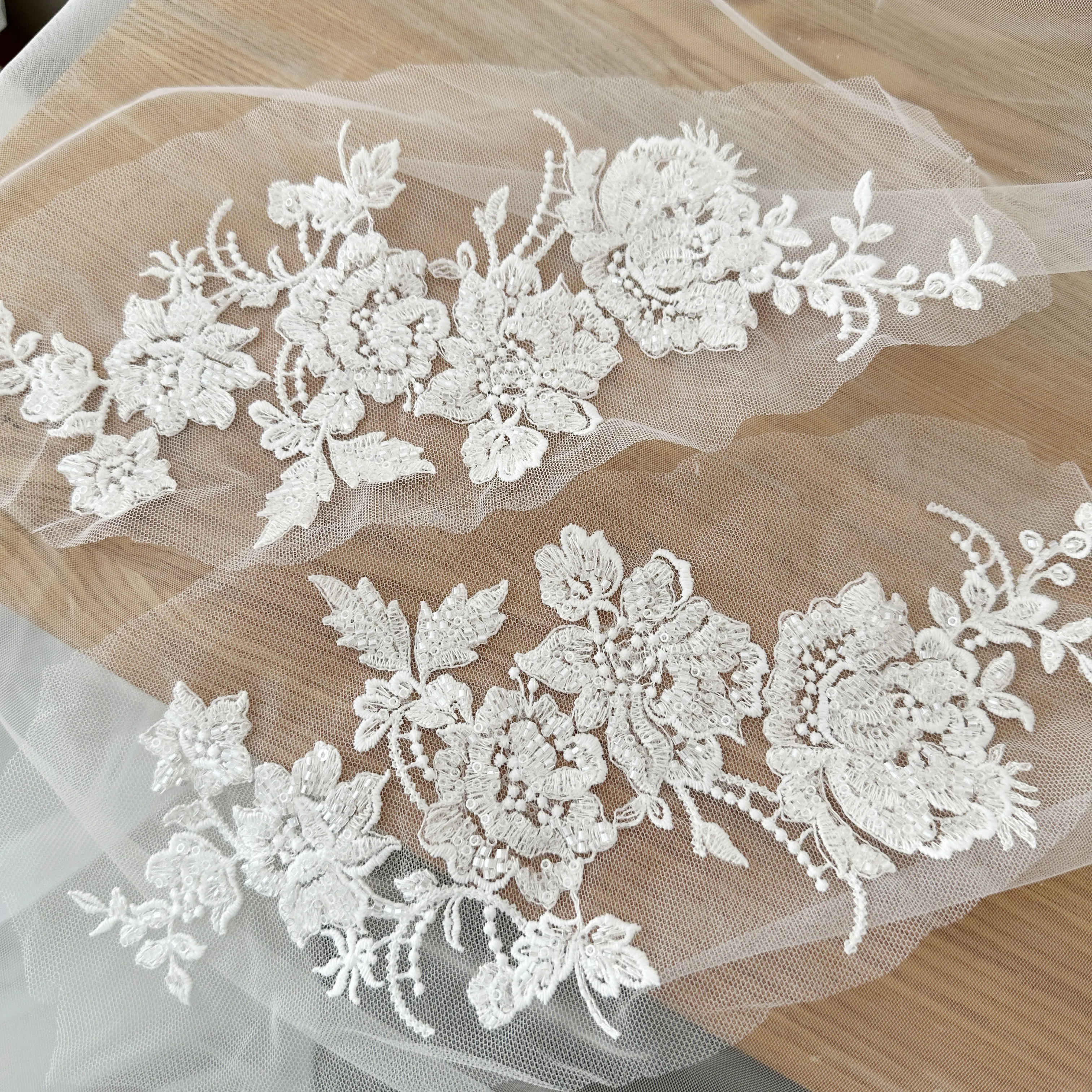 2 Pieces 3D Flower Beaded  Leaf Applique Bride Accessories, Sewing DIY Material Clear Sequin Floral Embroidery Lace Applique