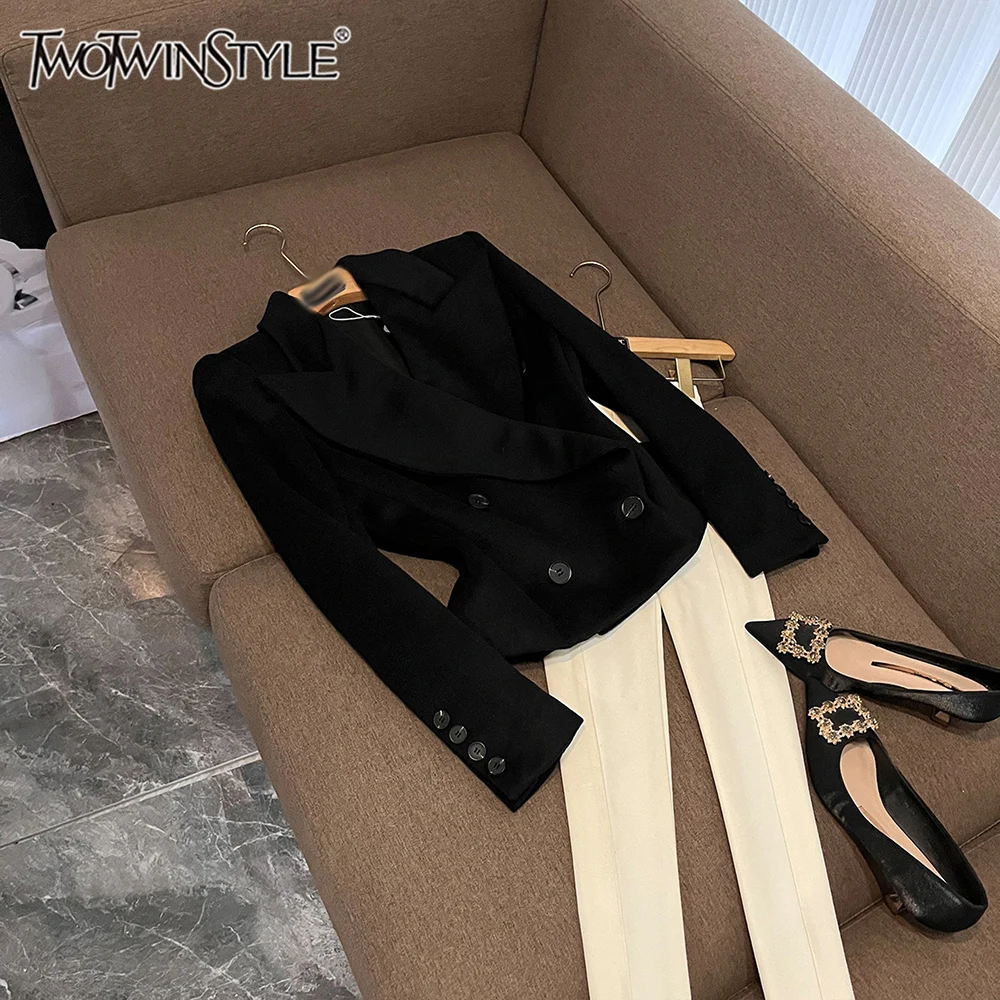 

TWOTWINSTYLE утягивающие куртки на пуговицах для женщин с v-образным вырезом и длинным рукавом, осенняя однотонная повседневная куртка, женская мода KJA545935