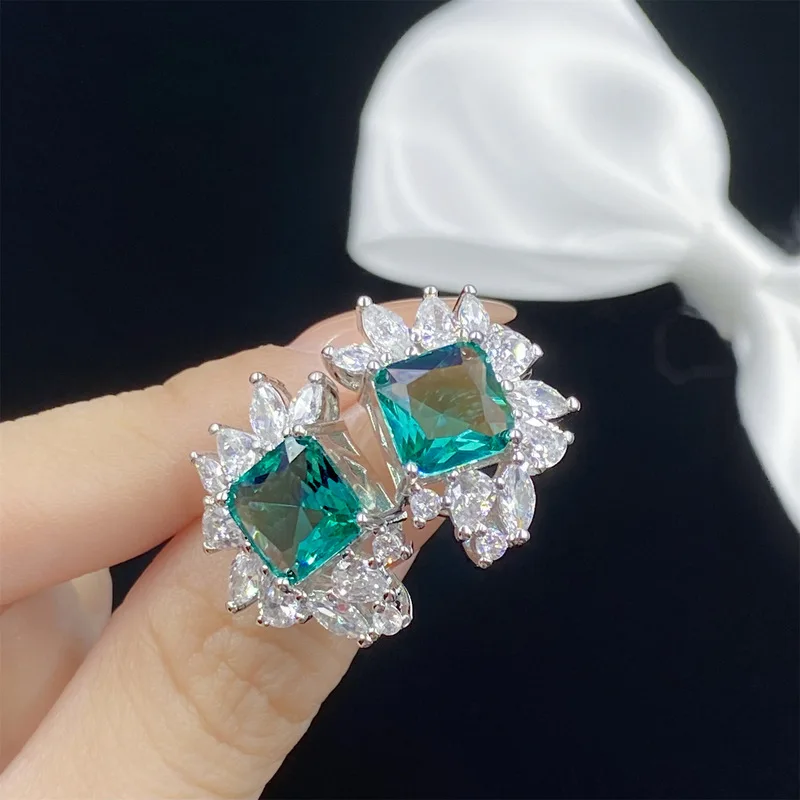 High-end simulated Colombian cultivated emerald and diamond ladies' banquet ring pendant crystal necklace stud earring set - jew