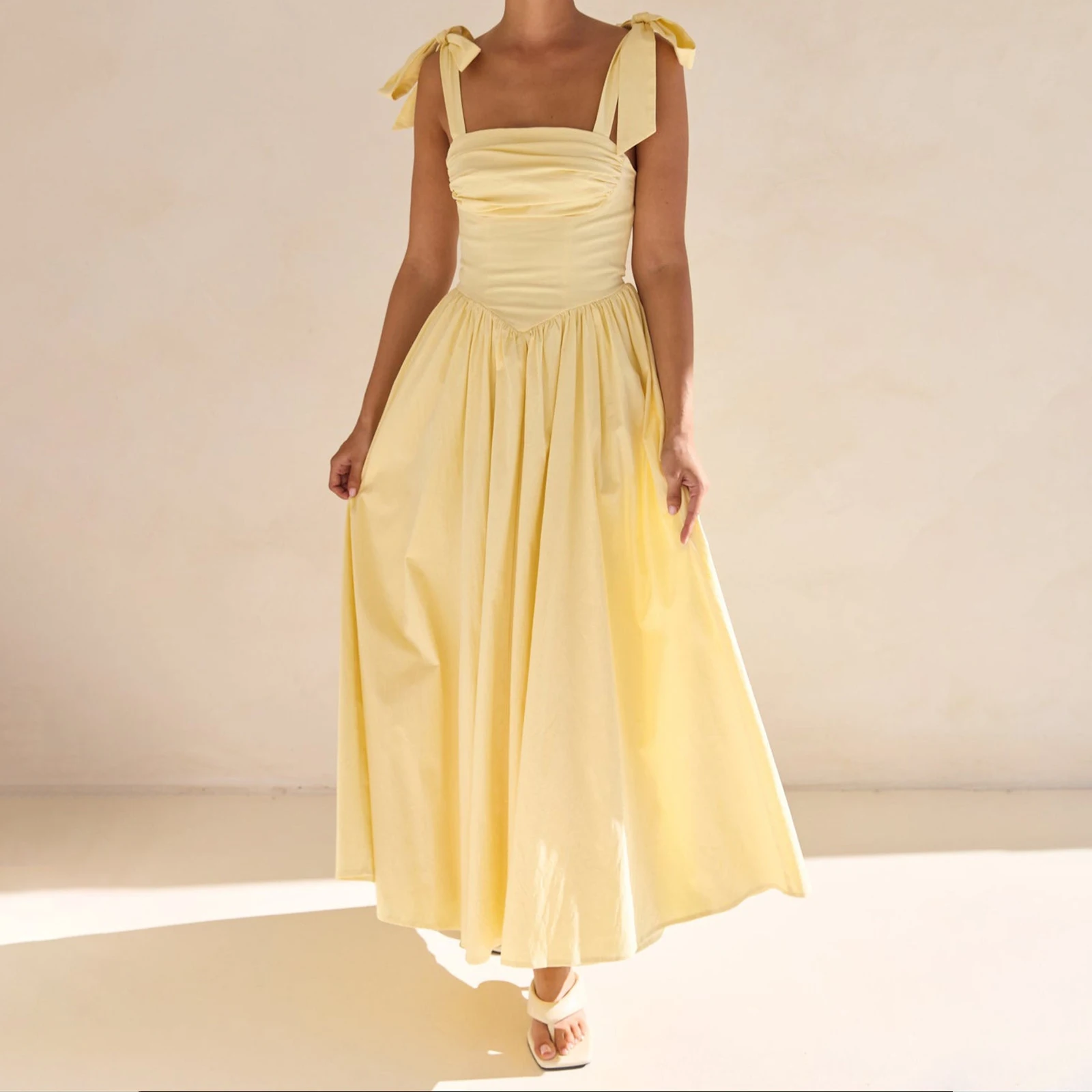 Abito da donna con spalline con cravatta tinta unita Abito lungo con scollo quadrato increspato per vacanze al mare Festa estiva Abbigliamento quotidiano Streetwear