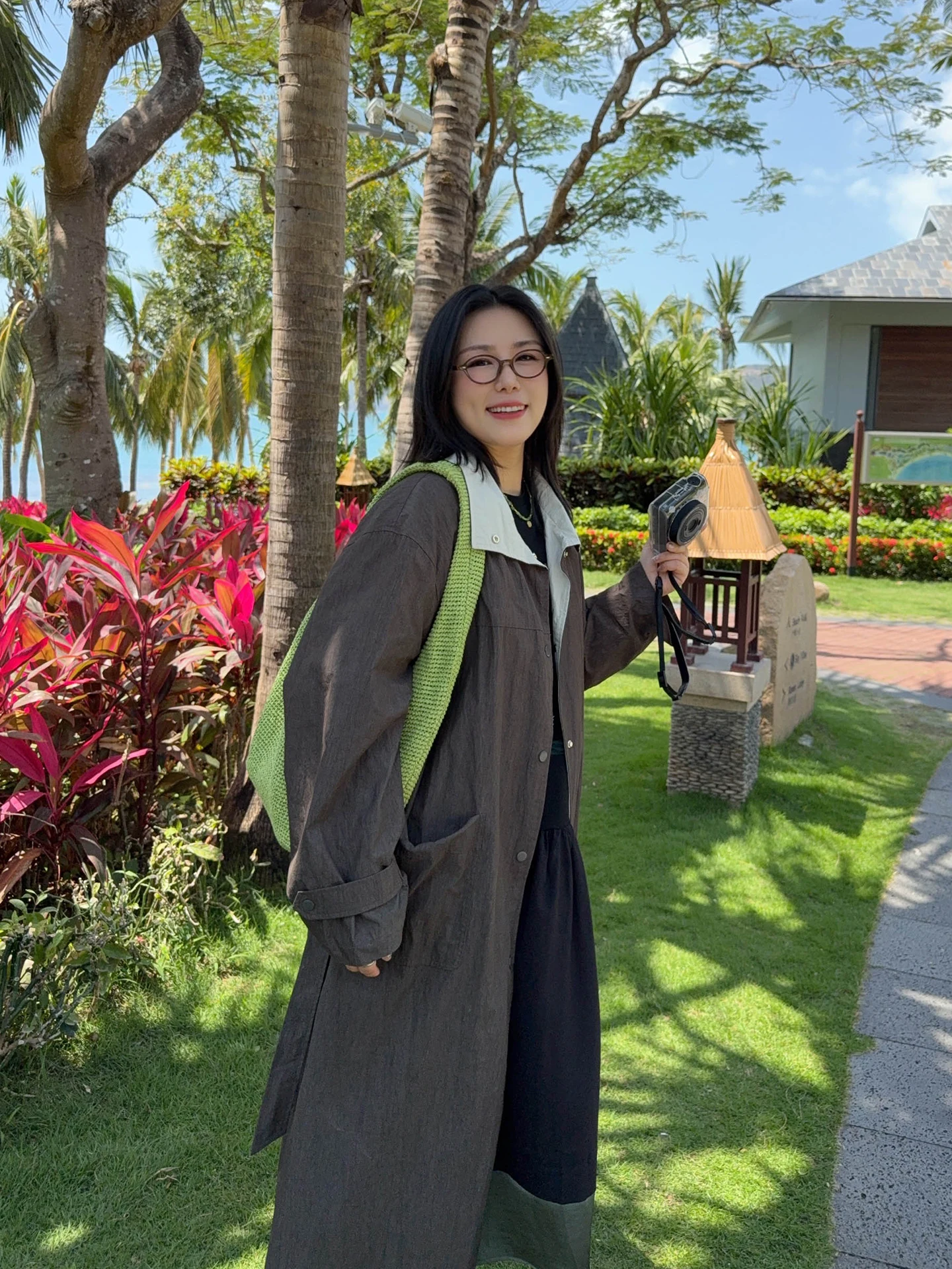 

VOGANA Large Size Casual Style Commuter Windbreaker Jacket British Simple Luxury Loose Slimming Spring Outerwear Coat