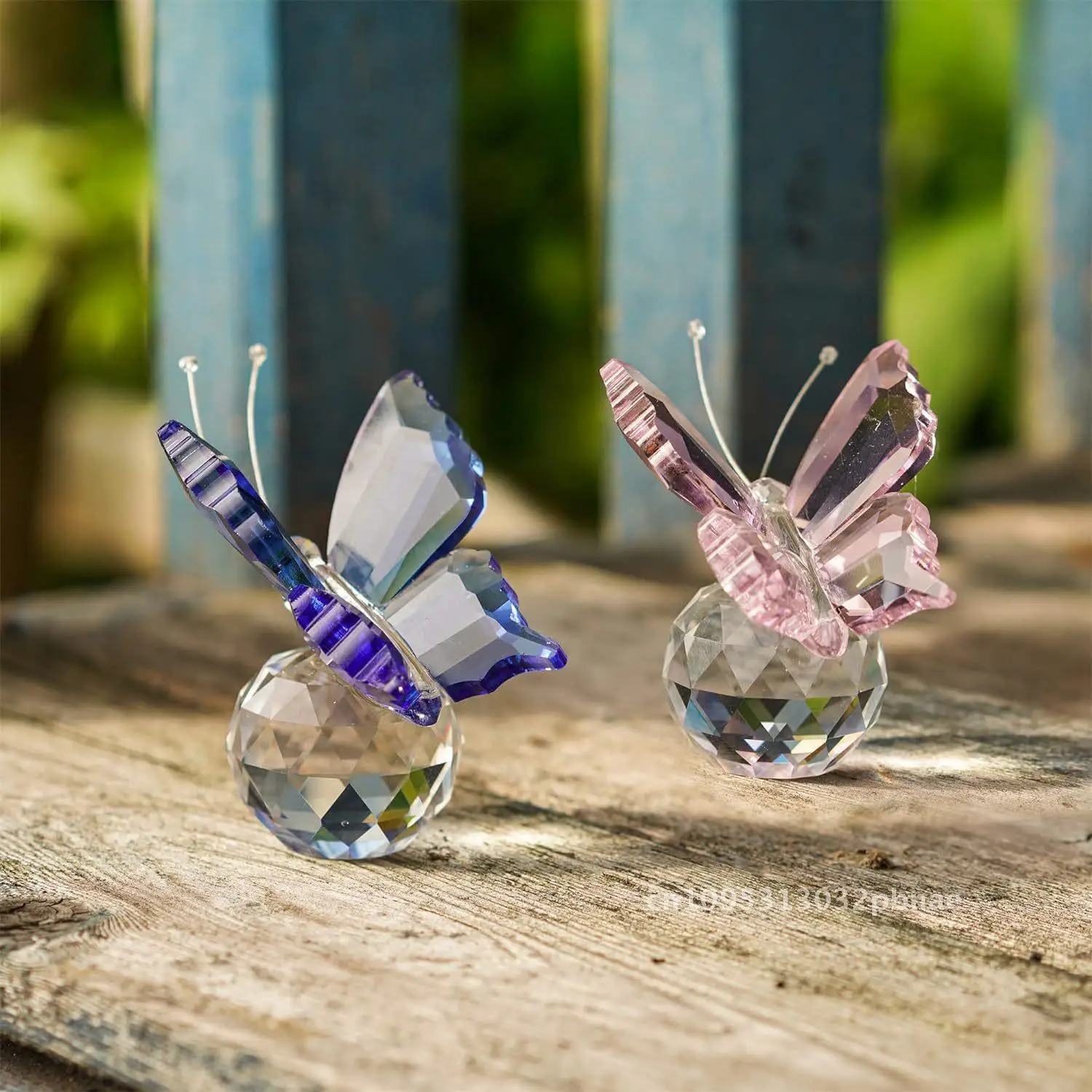 

Creative Crystal Butterfly Crafts Desktop Ornaments for Friends Girlfriend Birthday Gift