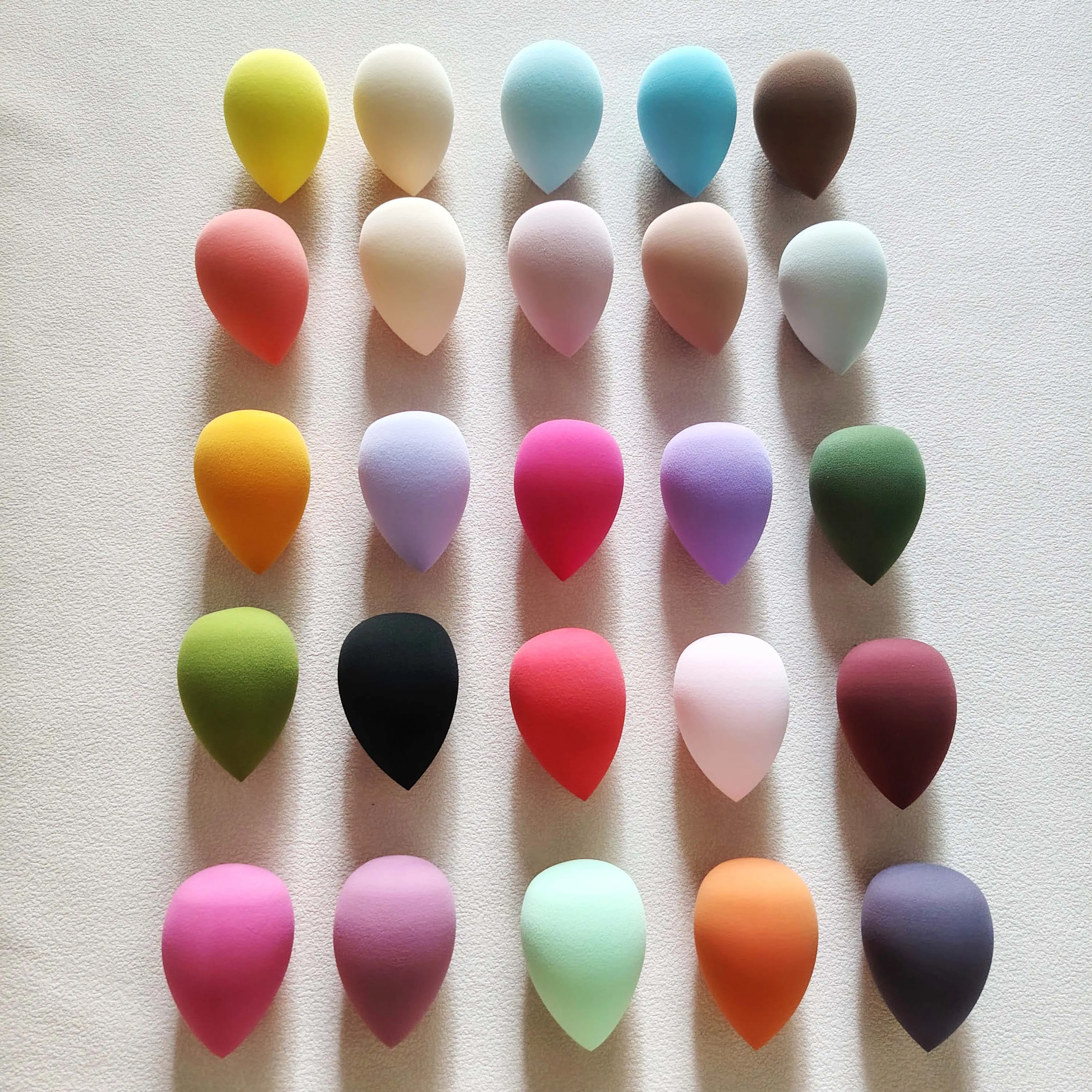 

Wet & Dry Use Bulk Water Drop Soft Beauty Tools Sponge Puff Cosmetics Facial Latex Free Makeup Blender Sponge