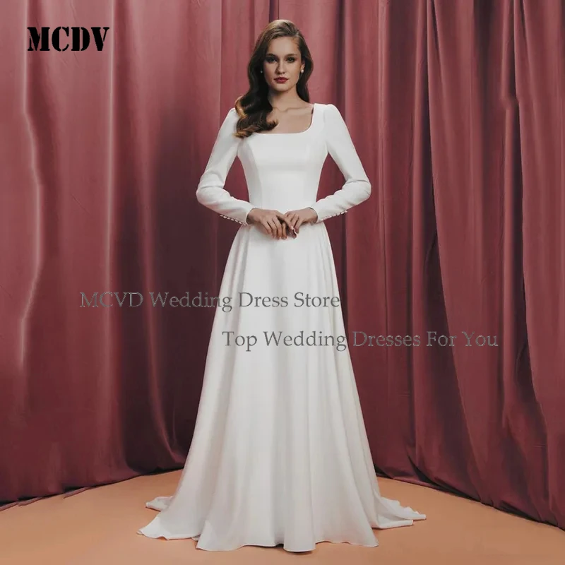 

Customized Elegant Long Sleeve Wedding Dress 2026 A-line Square Neck Button Bride Gown Simple Muslim Modest Bridal Dress MCDV