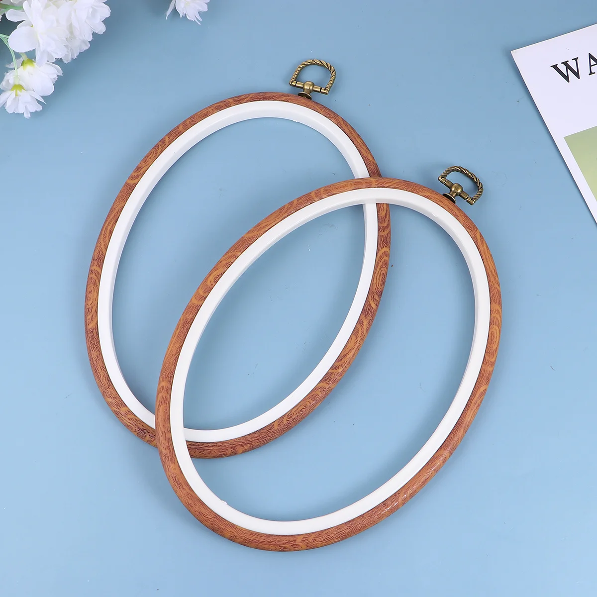 

3Pcs Imitated Wood Embroidery Hoops Elliptical Cross Stitch Circles DIY Craft Frame Sewing Needlework Quilt Home Decoration