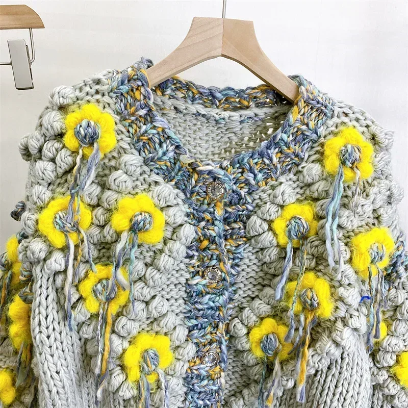 Woman 3D Crocheted Flowers Tassels Sweater Coat Contrast Color Cardigan Stick Needles Hand Woven Hooked Balls Knitwear Crop Tops